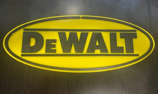 12 dewalt garage zeichen logo by 3dprint2024 kunst logos batterie dewalt618 schlüsselbund dewalt20v dewalt18v milwaukee dekor halter unterstützung höhle leistung werkzeug werkzeuge veranstalter box büro bambu a1 x1 x1c p1p p1s tür 3d print model - Mito3D