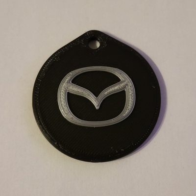 mazda logo llavero cadena by colección cerezas pasatiempo bricolaje diy vehiculos anillo coche vehiculo llave emblema bil 3d print model - Mito3D