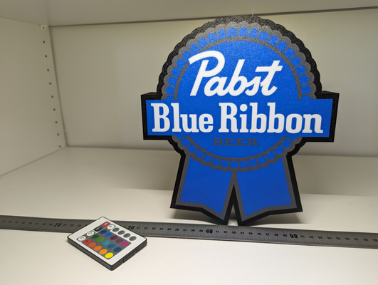 pabst bleu ruban boite lumière homme cavernes by t3rryx art panneaux logos pbr bière grotte 3d print model - Mito3D