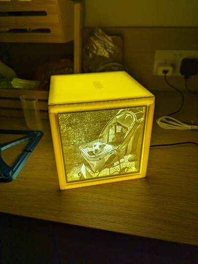 lithophane cube soutien lumière led trousse compatible 130x130mm remixé by machine laver ménage maison modèles litho boîte 3d print model - Mito3D