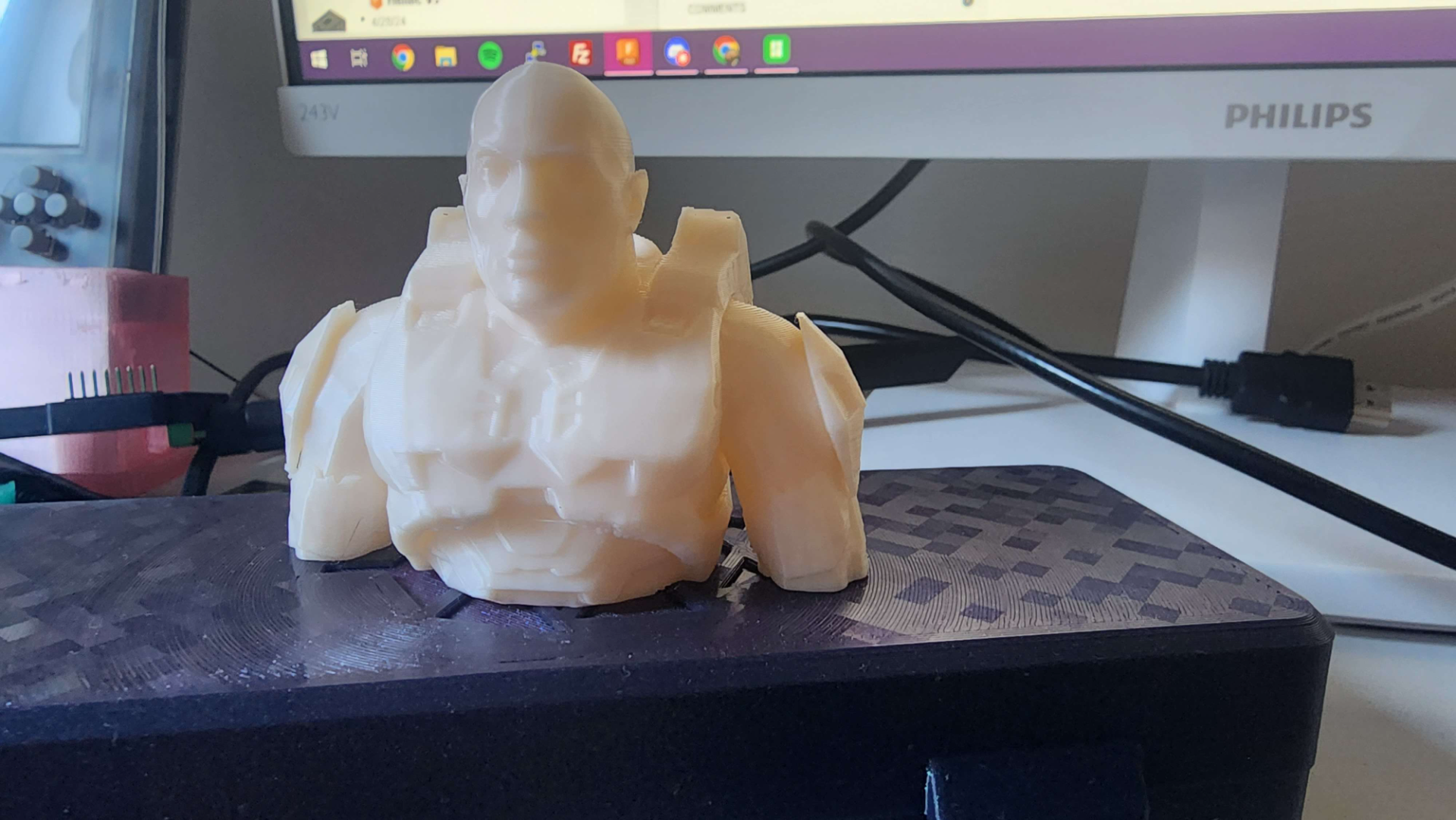 maître chef roche remixé by zr craquer art sculptures therock therockjohnson halo jeu xbox drôle remix 3D print model - Mito3D