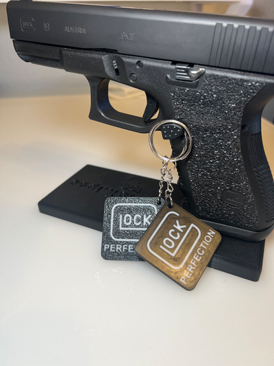 glock chaveiro v2 by 3dprint pjw arte sinais logotipos 17 glock17 tiroteio 3d print model - Mito3D