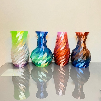 poly vase einstellen 4 designs by endk7designs haushalt dekor dekoration schreibtisch blumenvase zuhause haus wohnkultur lowpoly lowpolyvase büro vasemode 3d print model - Mito3D