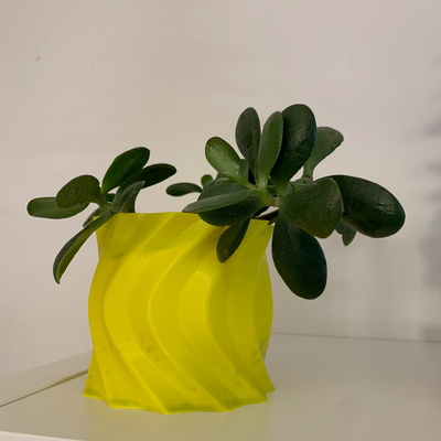 saludó florero by g3dmaker arte esculturas 3d print model - Mito3D