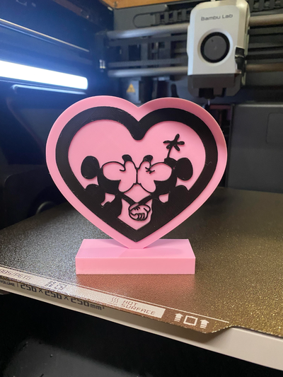 san valentino topolino minnie baciare cuore in piedi by packnsnap domestico arredamento topo disney forza 3d print model - Mito3D