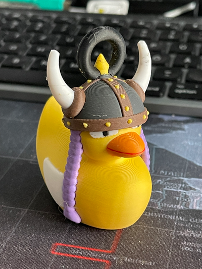 my pato remixado by steve hentschke brinquedos jogos viking fêmea 3d print model - Mito3D