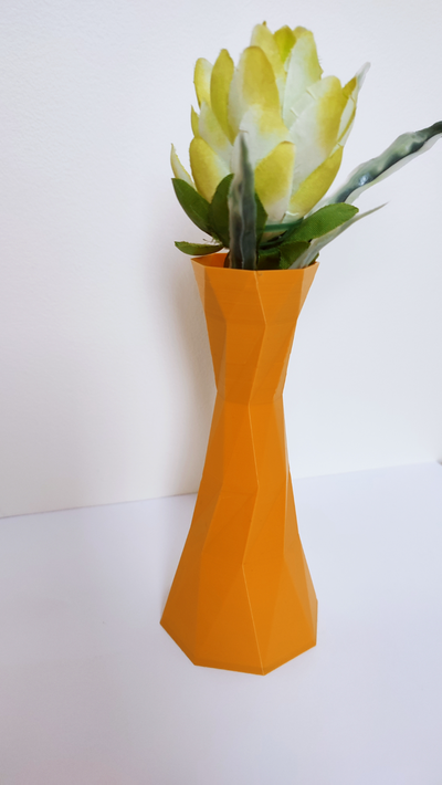 vase 3 by mackie2109 household house models poly lowpoly 3d print model - Mito3D