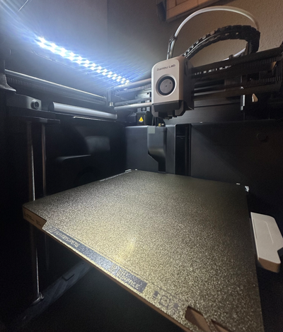 bambu labor p1s led licht bar by arzt cholerisch 3d drucker zubehör zubehörteil lampe x1c p1p bambulab 3d print model - Mito3D