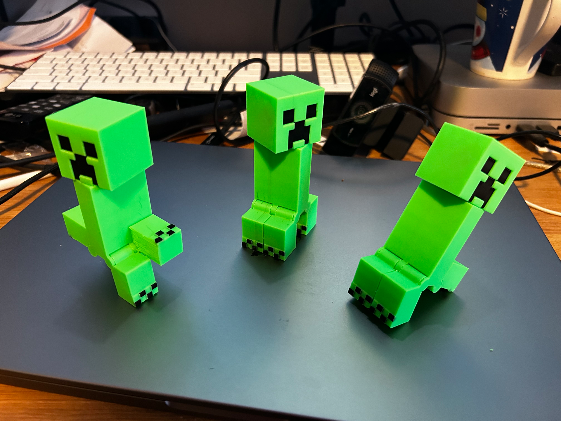 articulated creeper 3x remixed by amac67 toys & games characters minecraft multicolor ams 3D print model - Mito3D