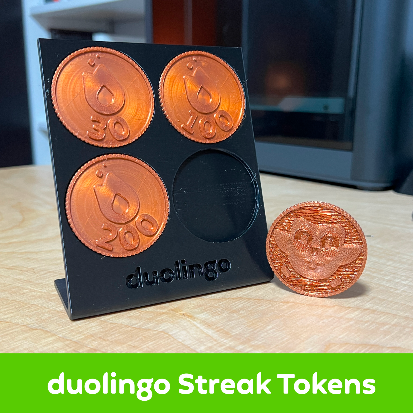 duolingo racha tokens + monitor estante soporte by leetpiet arte moneda insignias simbólico monedas recompensa progreso búho 3D print model - Mito3D