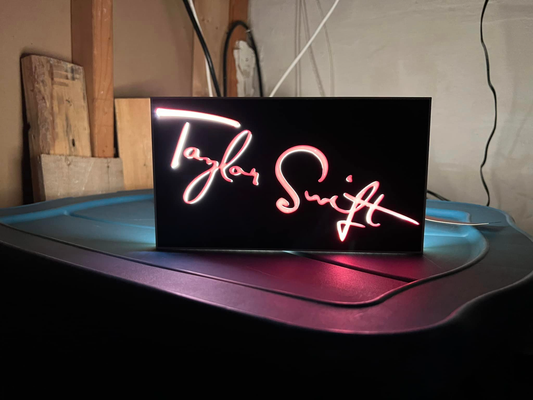 taylor schnell licht box by cobra5point0 kunst zeichen logos 3d print model - Mito3D