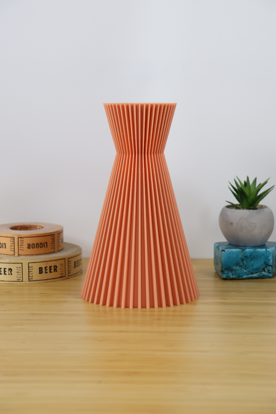 modern vase pflanze topf by 3dprintnow haushalt dekor 3D print model - Mito3D