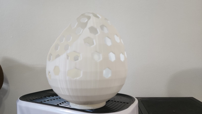 tabelle vase by nichtrev kreationen kunst modelle dekoration 3d print model - Mito3D