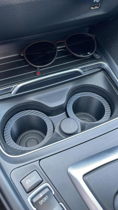 bmw f30 f31 f32 f33 f34 f36 f80 f82 f83 f3x f8x cupholder redbull getr nkehalter dosenhalter by yanneck hobby & diy vehicles cabrio coupe cubholder bmwf3x bmwf30 bmff31 bmwf32 bmwf33 bmwf34 bmwf36 bmwf80 bmwf8x bmwf82 red bull holder bottleholder getraenkehalter m m3 m4 3d print model - Mito3D