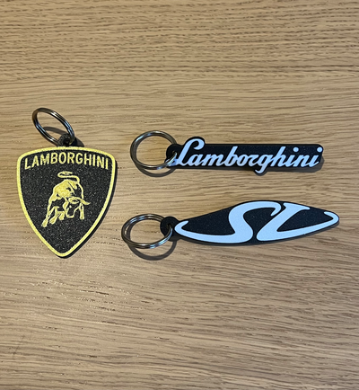 lamborghini logo wortmarke schlüsselbund diablo sv super schnell by 3dingo hobby diy fahrzeuge autos unterschrift geschrieben portachiavi wagen fahrzeug auto maschine accessori zubehör gadget wort kennzeichen schlüsselring umkehren drucken umkehrdruck schlüsselhalter italienisch italien italiana hergestellt 3d print model - Mito3D