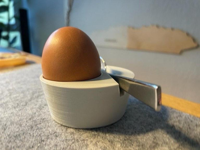 eggholder by oscarthecat household house models kitchen accessories egg cup 3D print model - Mito3D