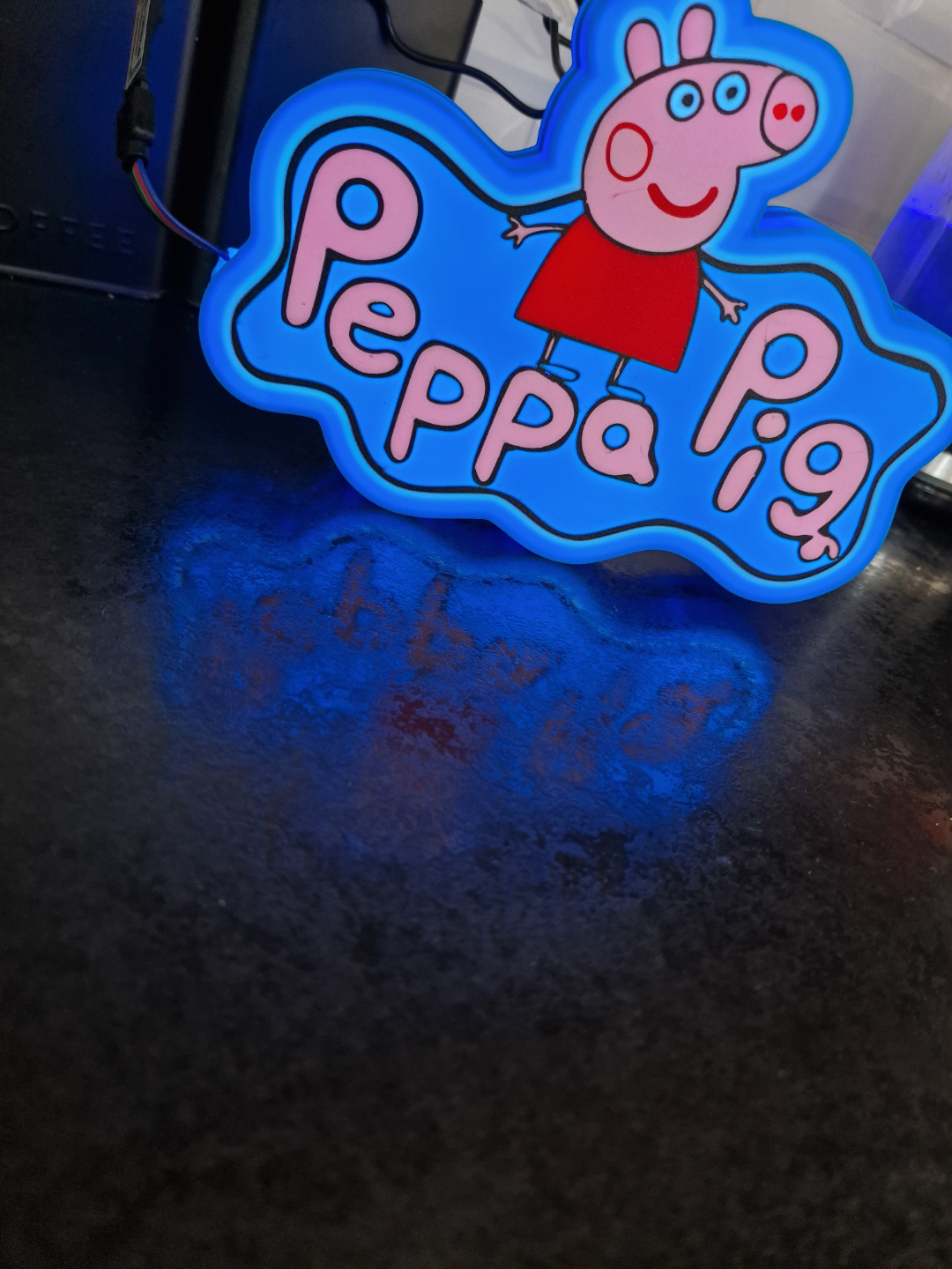 peppa cerdo ligero by 3dcreativecustom arte señales logos caja 3D print model - Mito3D