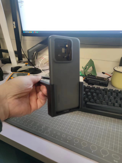 14 by ferramentas rato aguarde phone suporte 3d print model - Mito3D