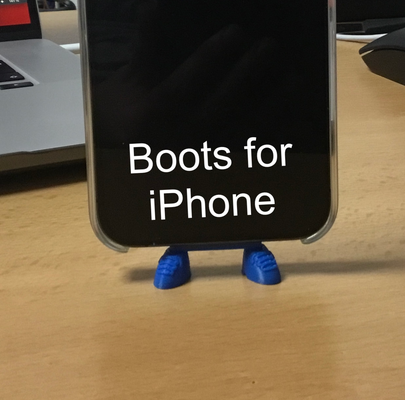 bot ayakkabı iphone by mikeproch araçlar gadget'lar ayakta durmak telefon kulp destek klipler aydınlatma bağlayıcı klips 12 11 profesyonel elma 3d print model - Mito3D