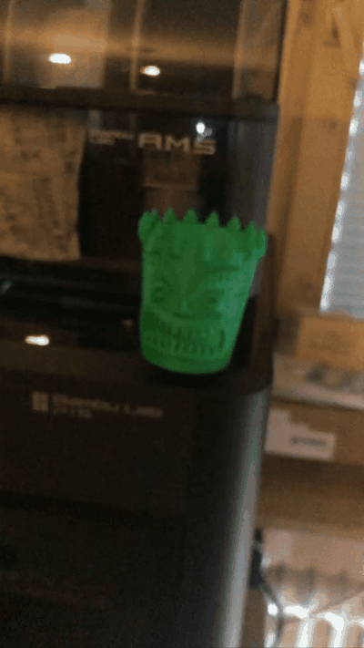 tiki booble oscillare testa bambolotto x1c p1p pulsante spina primavera remixato by drcgraphix utensili gadget bobblehead figura guidato energia buco divertente 3d print model - Mito3D