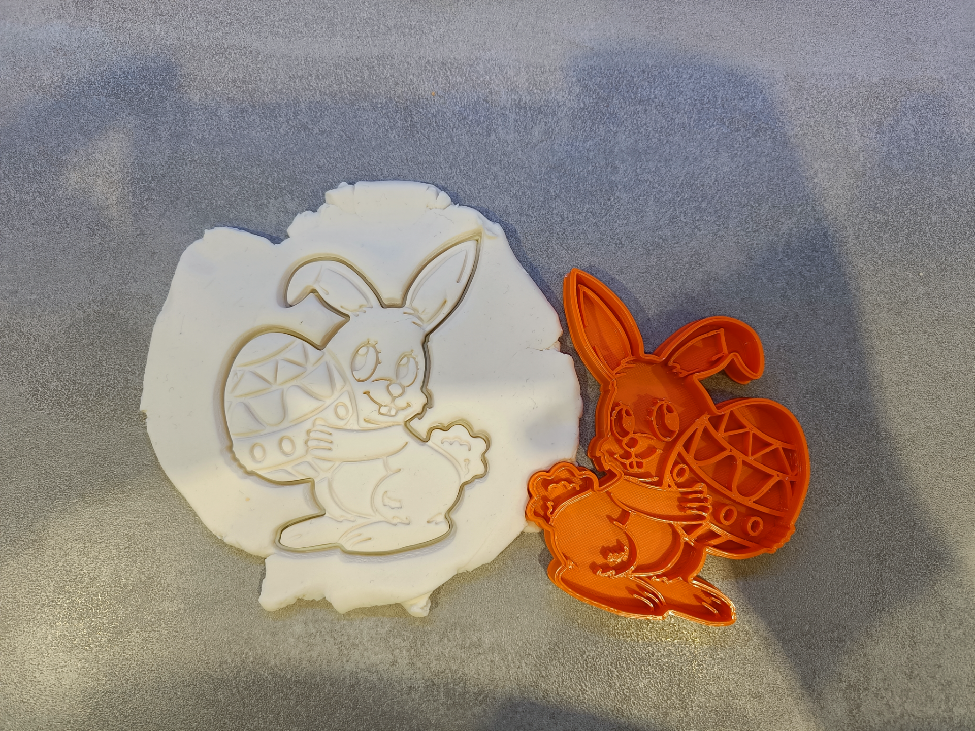 easter bunny cookie cutter by d onsnou hobby & diy egg cuter cookiecutter animal toy cake 3D print model - Mito3D