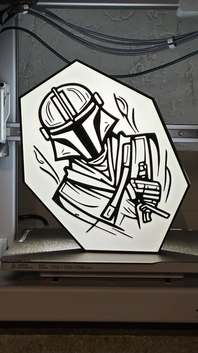 mandalorian stile lightbox by nirmata domestico arredamento mando bobafett din djarin stella guerre carattere giallo bo katan scanalatura carico cara duna casco scatola luminosa leuchte soggiorno casa accessori lampe illuminazione fulmini 3d print model - Mito3D