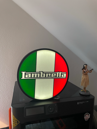 lambretta hafif kutu by mkern44 ev halkı dekor ışık lamba deko dekorasyonlar motor döngü bisiklet italia i̇talyan i̇talya 3d print model - Mito3D