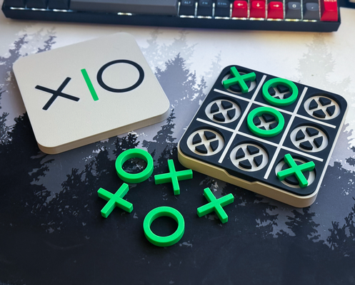 tictactoe seyahat baskı by josh 3d oyuncaklar oyunlar yazı tahtası oyun kompakt tik tac ayak parmağı eğlence aile oyunları klasikler klasik 3d print model - Mito3D