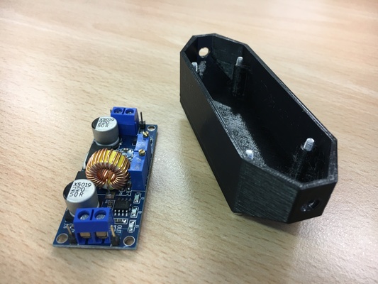 enceinte xl4015 dc 5a étape mâle convertisseur module by cmr loisir diy électronique cas gaine chargeur source courant abaissement buck dcdc 3d print model - Mito3D