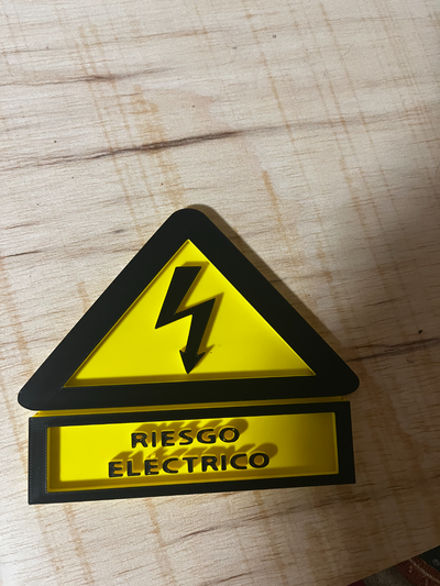 placa rischio electrico by rbtm18 utensili elettrico electricidad attenzione elettricisti cantare 3d print model - Mito3D