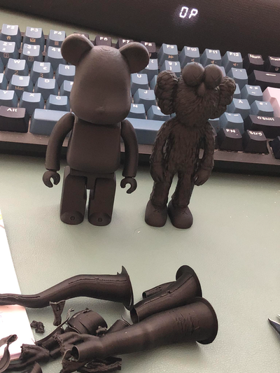 kaws 14cm figura remixato by drcgraphix arte modelli 3d print model - Mito3D