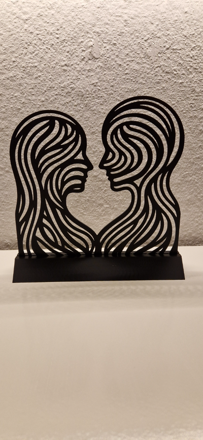 amore by e9 3d arte 2d 3dprint facile bambolotto p1s 2024 opera d'arte coppia in piedi parete deco desktop veloce supporto artista decorazioni uomo donna semplice moderno printinplace ufficio design 3d print model - Mito3D