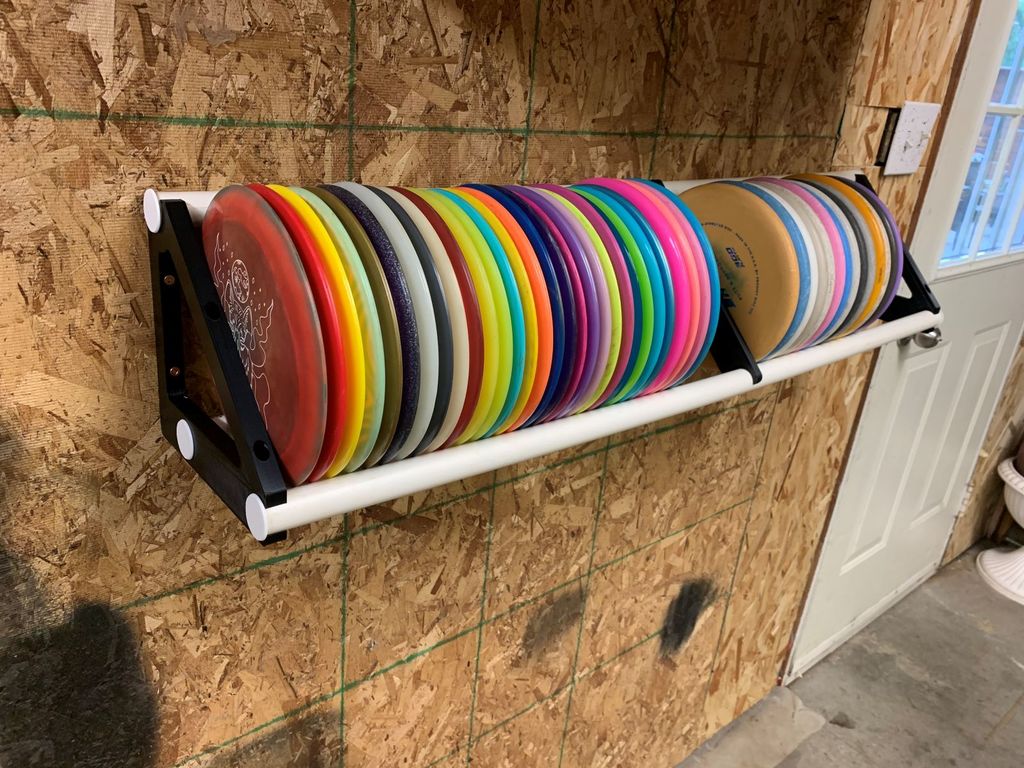 disc golf wall mount by triple b 3d hobby & diy sport outdoors wallmount sports thingiverse 3D print model - Mito3D