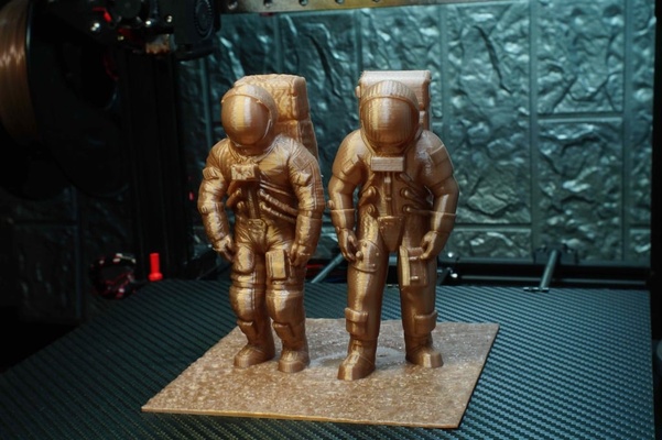 apolo astronauta apoyo gratis remezclar remezclado by iczfirz miniaturas personas tierra aterrizador lunar luna nasa espacio 3d print model - Mito3D