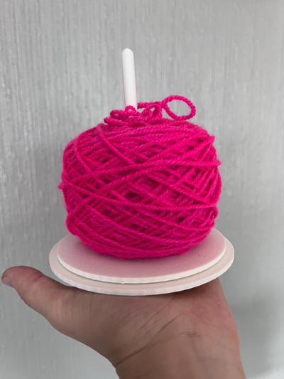 régulier fil titulaire soutien crochet tricot by dottyjuin loisir diy artisanat porte adaptateur 3d print model - Mito3D