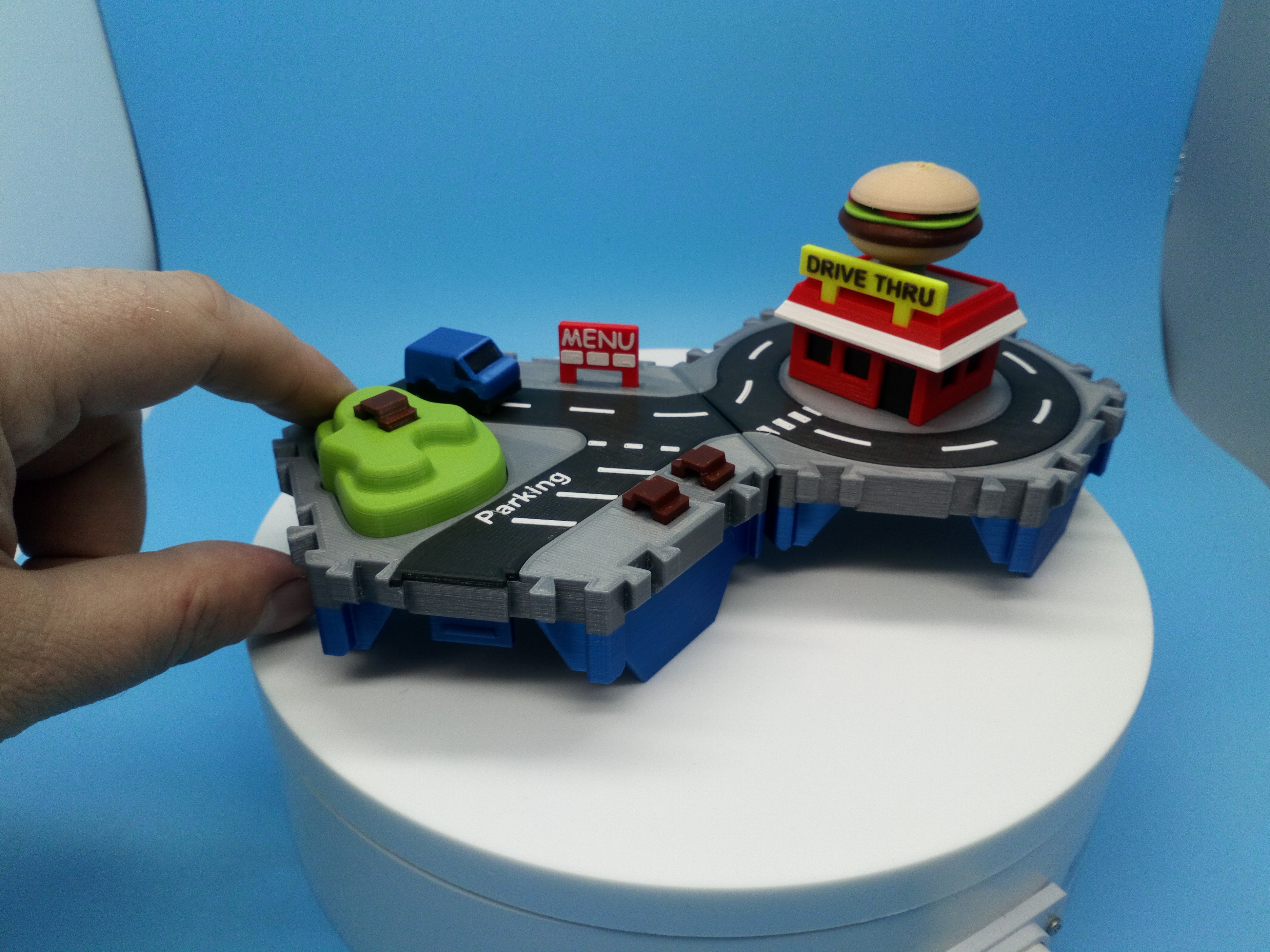 städte burger fahrt by neil3dprints spielzeuge spiele klein mikro miniatur stadt van dorf fahrzeug mikromaschinen kleinstädte minute maschinen wegbringen durchfahrtsbedienung 3D print model - Mito3D