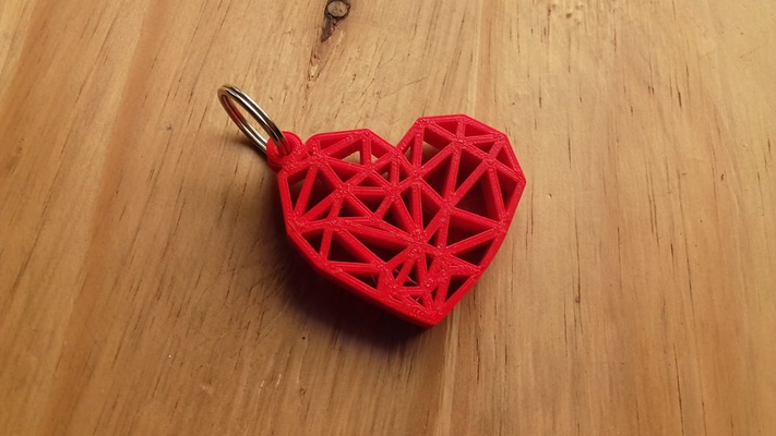 geometrico cuore chiave squillare remixato by lancelotcv giocattoli giochi portachiavi amore san valentino velentine carina 3d print model - Mito3D