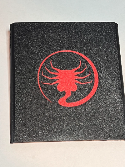 alien facehugger rpg 30d6 magnetic dice box lid by ugly dm hobby & diy d6 dicebox 3d print model - Mito3D