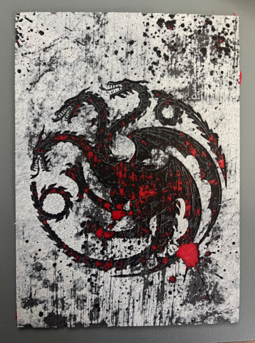 targaryen hutschmiede feuer blut by 2emme3dlab kunst 2d haus of drachen game thrones serie nerd khaleesi daenerys george martin jon schnee spaten schwert ar hbo netflix 3D print model - Mito3D