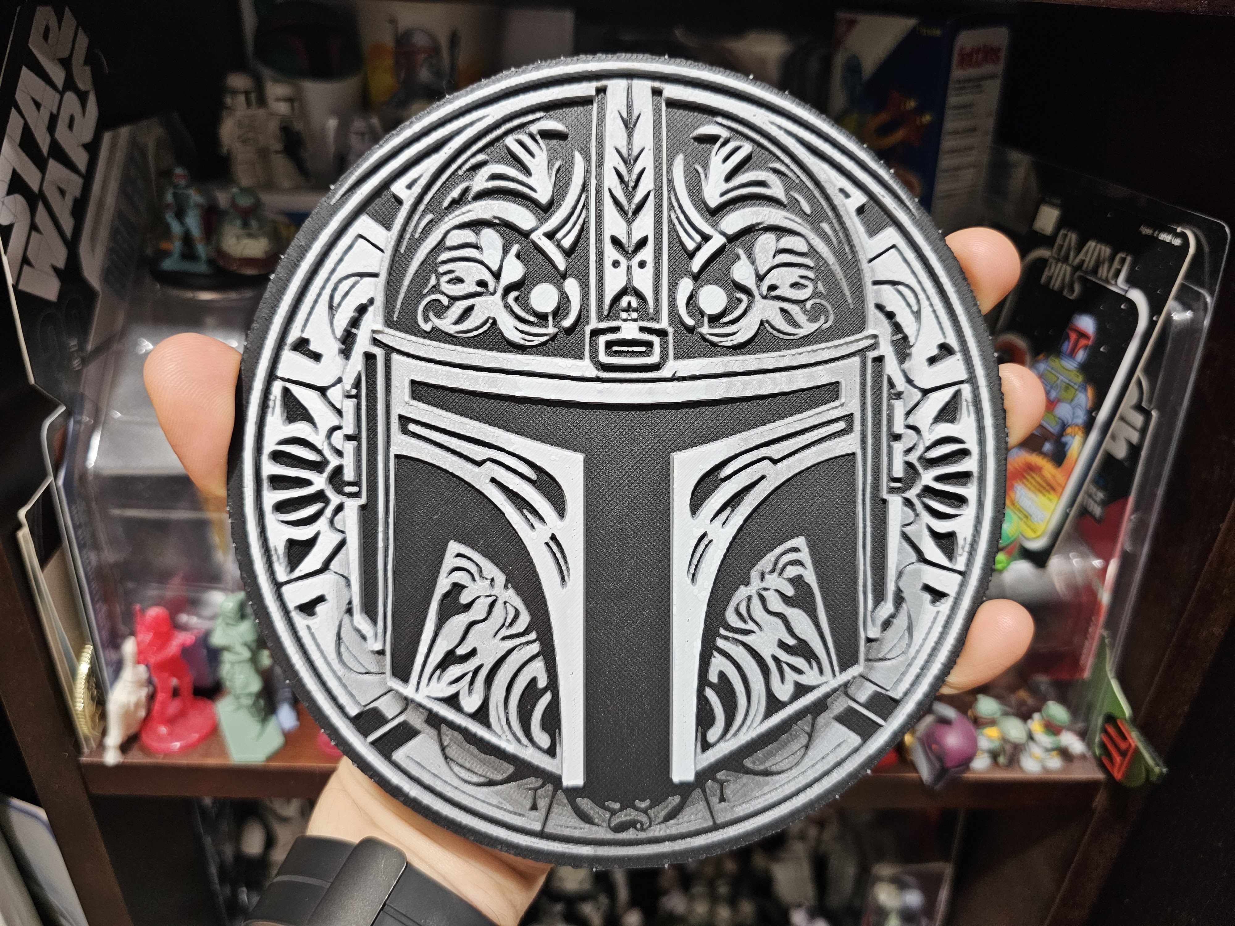 star wars inspired fleur de lorian hueforge mandalorian helmet by chris pirillo art 2d starwars ai flat bountyhunter themandalorian mandrel aiart 3D print model - Mito3D