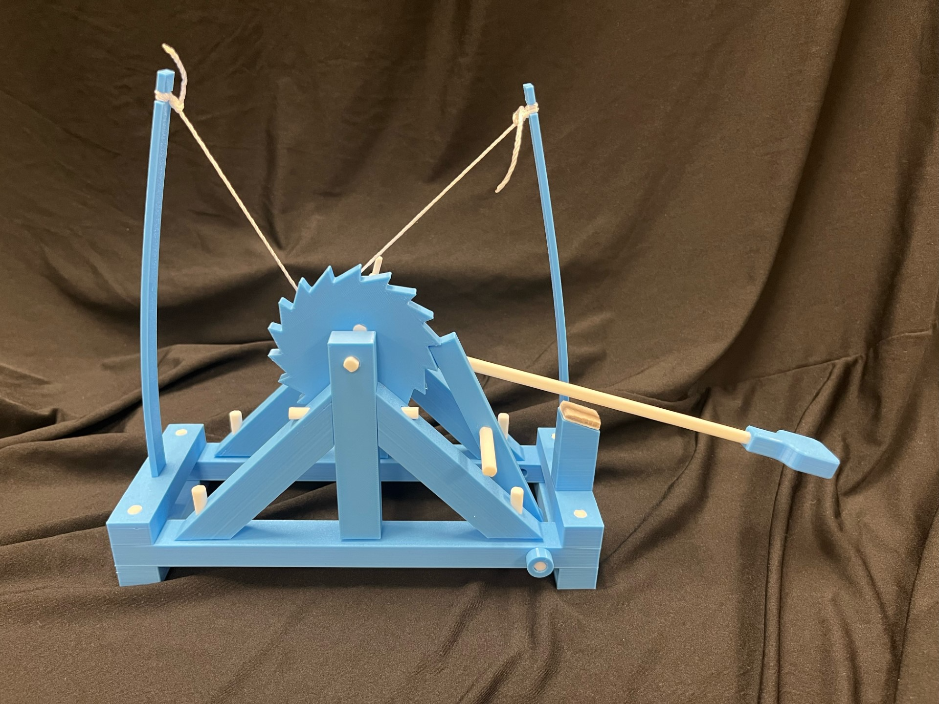 vinci catapulta by jeffrey wilkins educación física astronomía lanzacohetes nerf proyectil davinci 3D print model - Mito3D