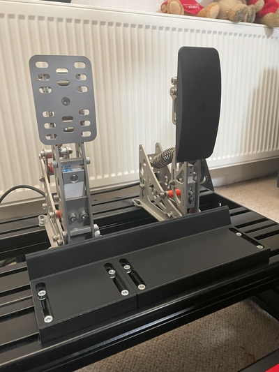 heelrest simracing rigs by moddok hobby & diy electronics pedal racing sim pedals 3d print model - Mito3D