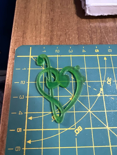 music heart - violin bass clef by vittorino hobby & diy musica musical instruments musicalinstrument cuore love arte 2d portachiavi ornament collection pendant kay art beauty easy fast 3d print model - Mito3D