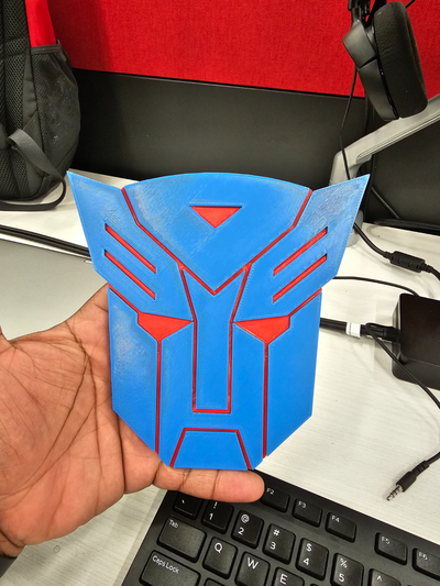 transformer autobot face by blakbrucewayne87 toys & games characters transformers decepticon autobots optimusprime 3d print model - Mito3D