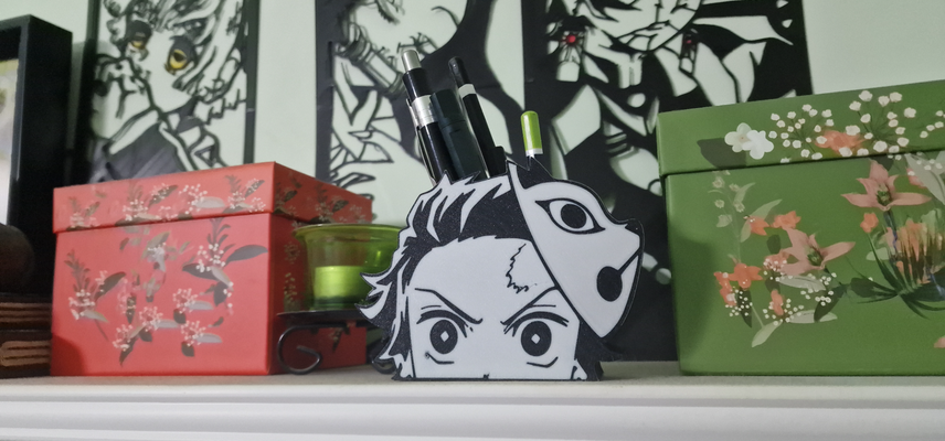 demon slayer tanjiro kamado pen tool holder kimetsu no yaiba by thewallartguy art signs & logos demonslayer anime manga penholder nezuko 3d print model - Mito3D