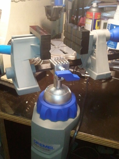 dremel multi vise pedler by eried araçlar makine benchvise 3d print model - Mito3D