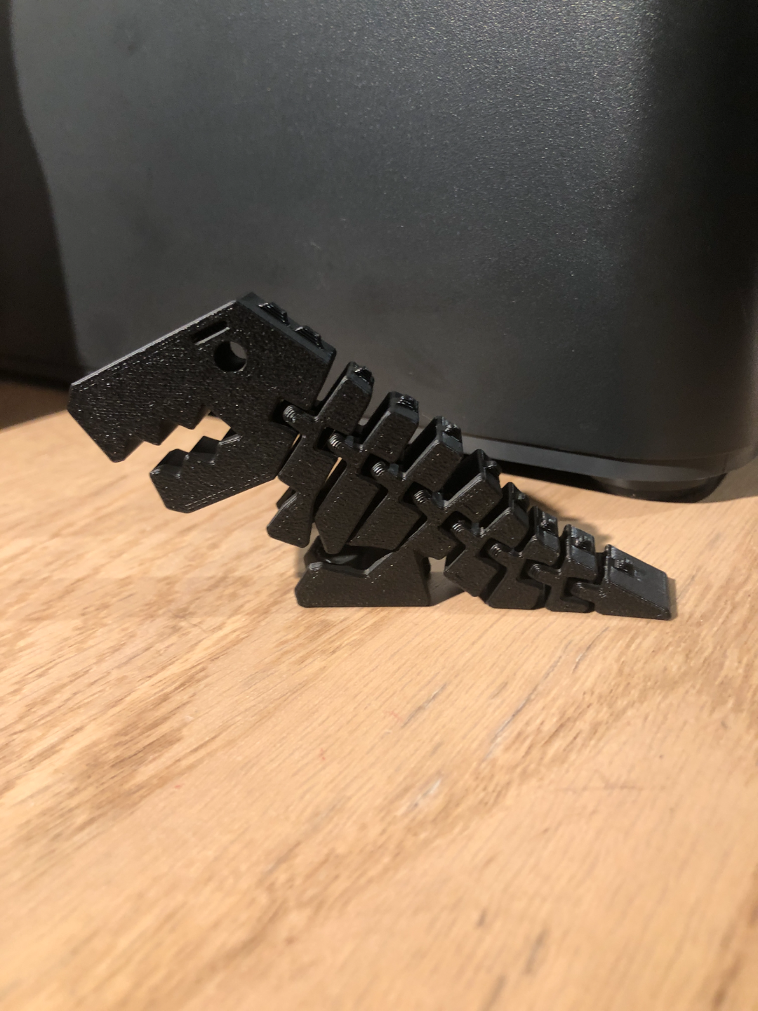 esnek rex by the3dguy oyuncaklar oyunlar karakterler trex dinozor oyuncak kıpır 3D print model - Mito3D