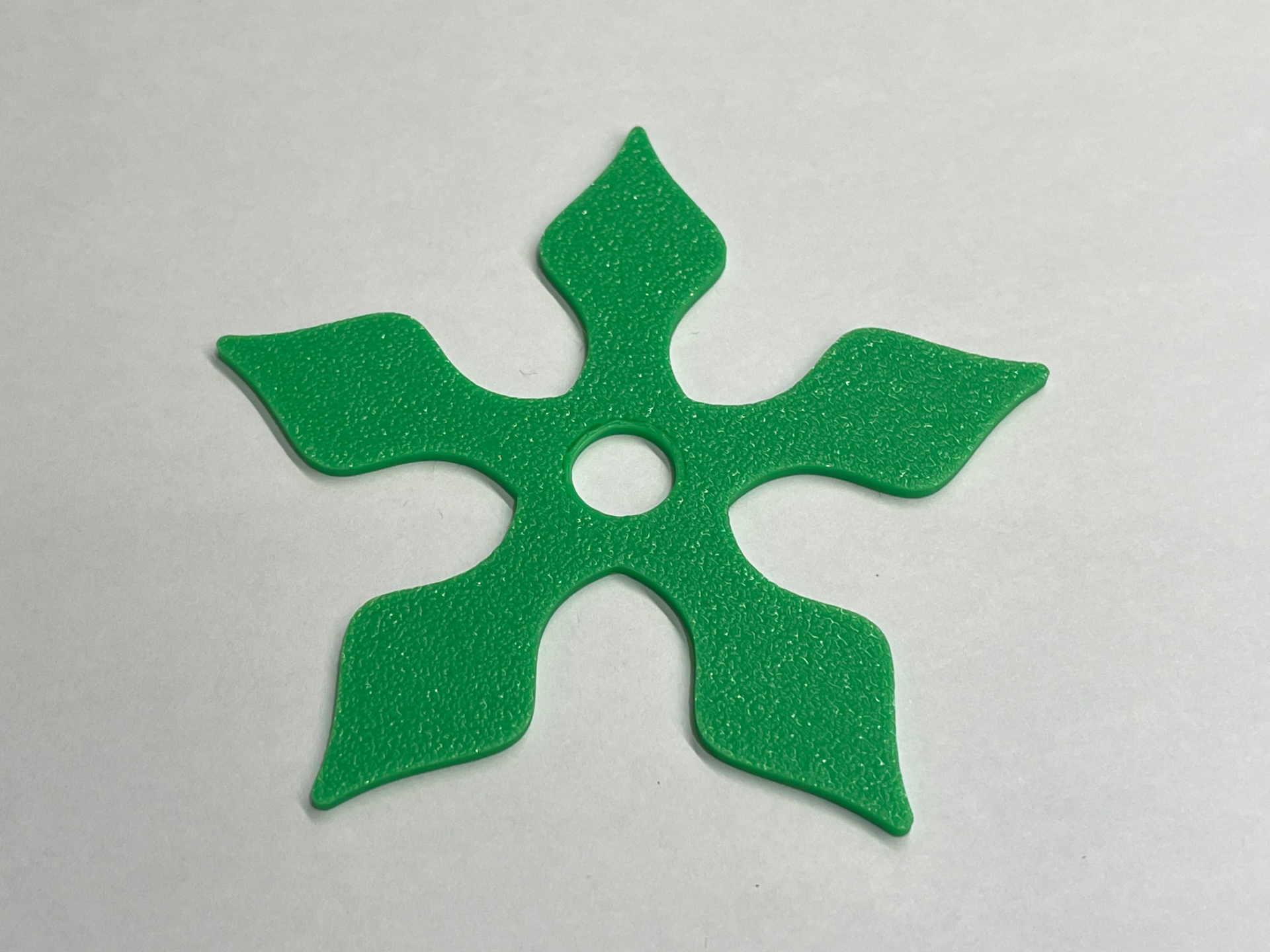 ninja star by benjam oyuncaklar oyunlar ninja yıldızı shuriken oyuncak 3D print model - Mito3D