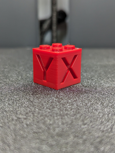 legos xyz calibración cubo by t147caddy 3d impresora prueba modelos calibrar impresión 20mm calcubo rápido tolerancia x1c p1p p1s a1 mini bloquear ladrillo 3d print model - Mito3D