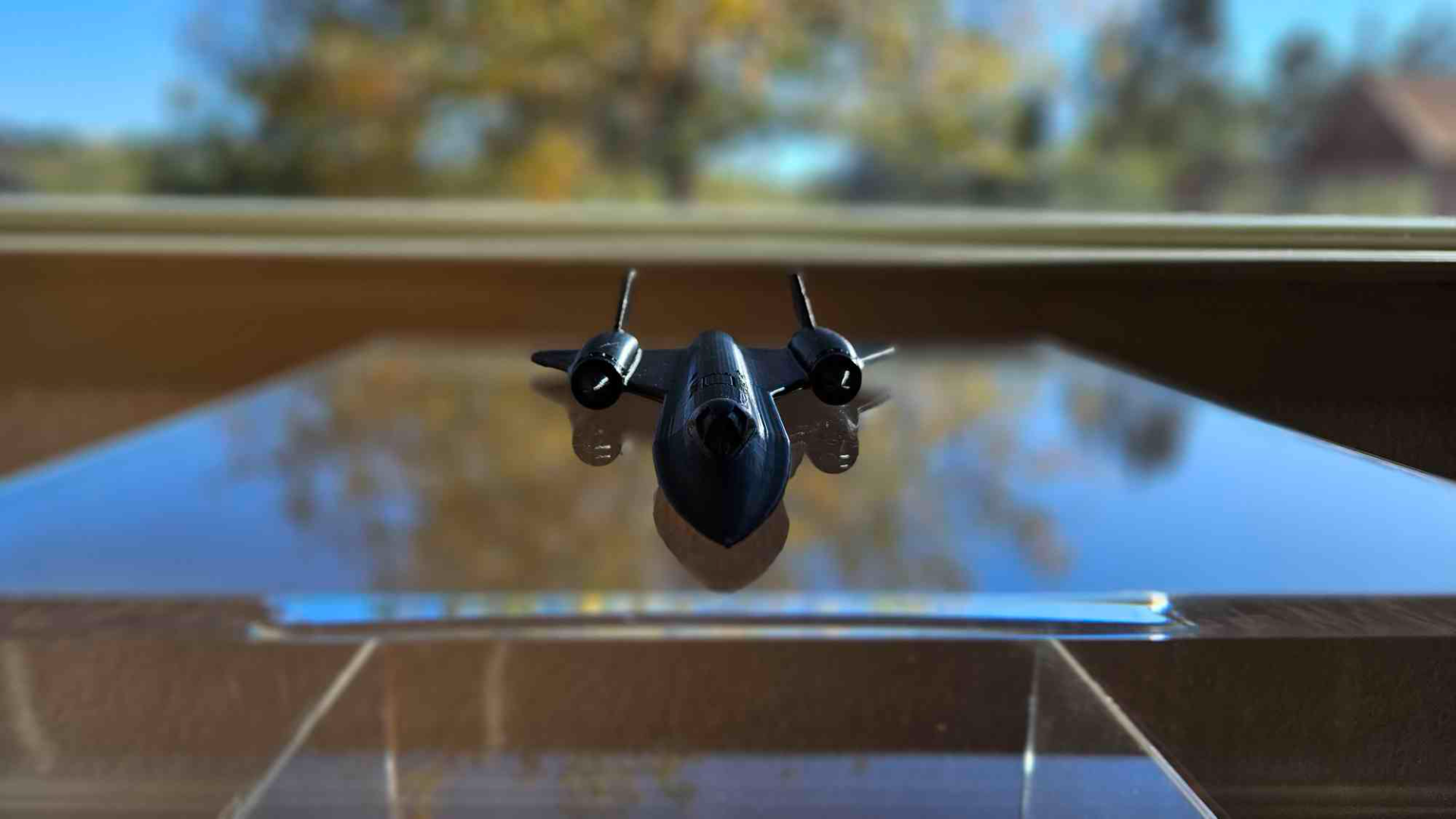 sr71 mirlo pegamento necesario by llama pasatiempo bricolaje diy sr 71 avión aeronave negro pájaro sigilo 3D print model - Mito3D